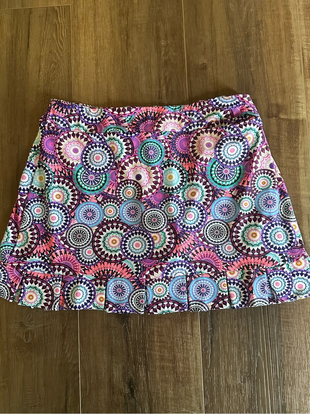 Tzu Tzu Sport Spiro Samba Skort -Size L